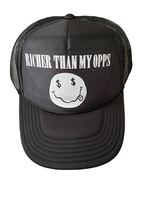 Black RTMO Trucker with White